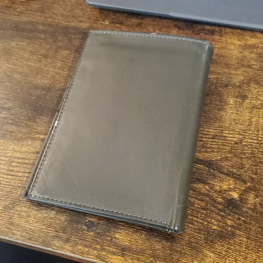 Lot of Gently Used Phone Cases, phone Belt Cases, etc. for resell